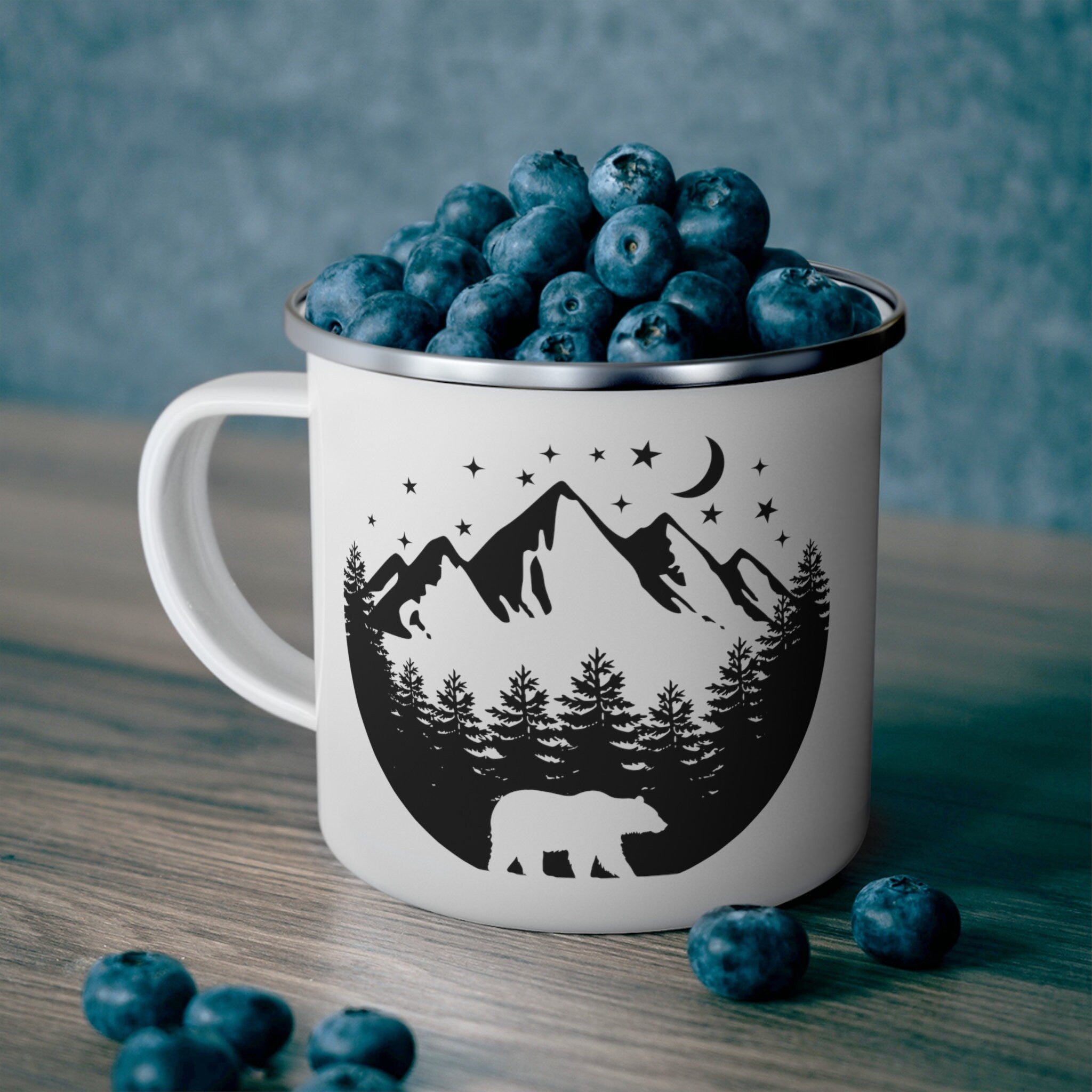 Bear Country (Outdoors Collection) Enamel Camping Mug