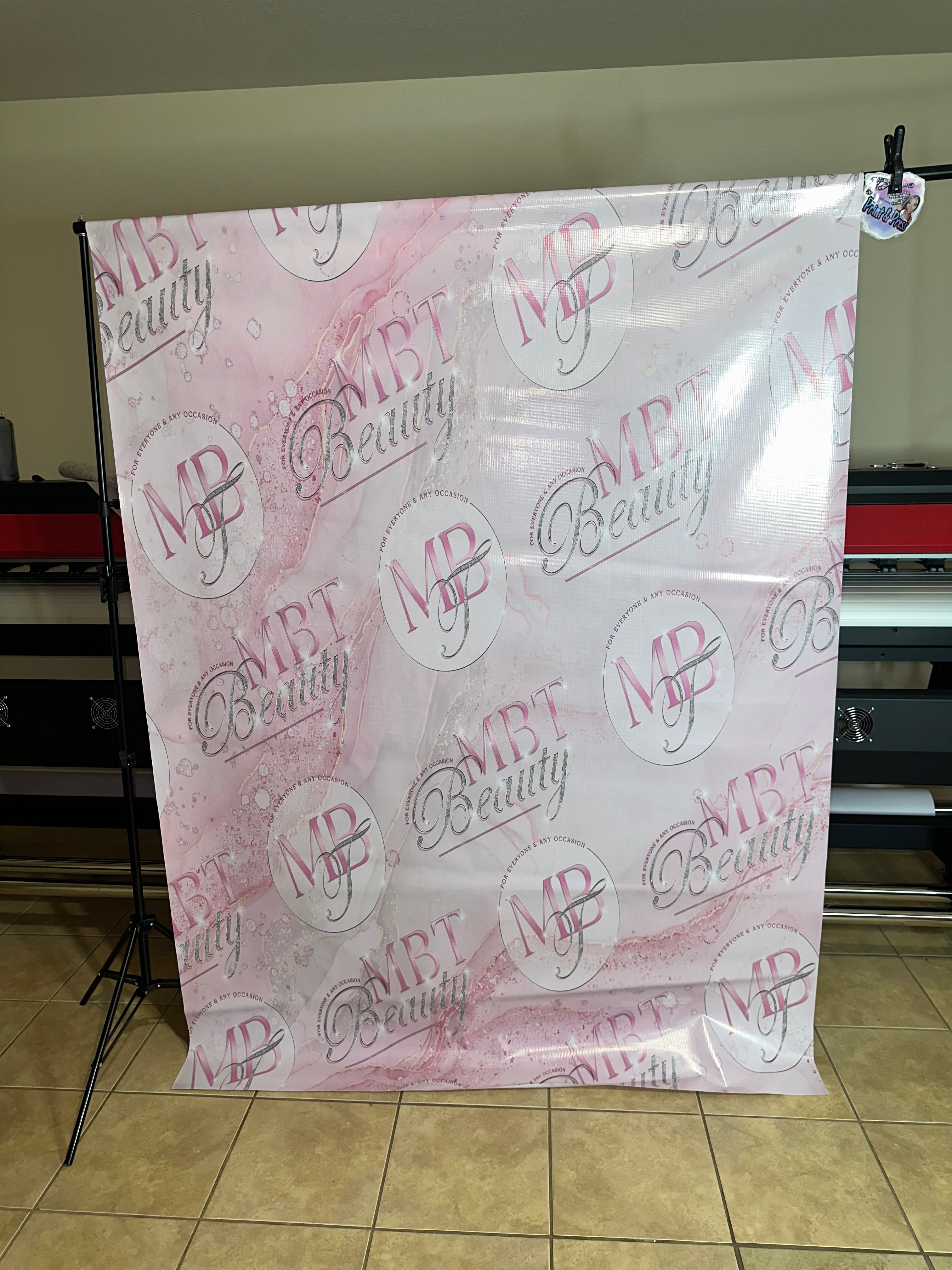 Backdrop / Banner